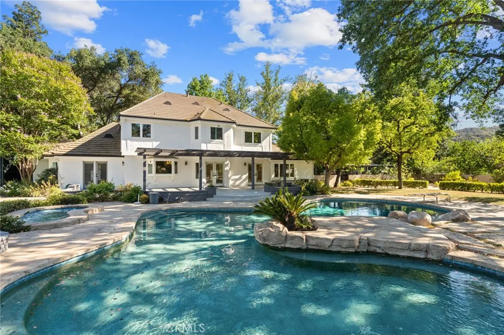 28925 Medea Mesa Road, Agoura Hills, California 91301 home-pic-43